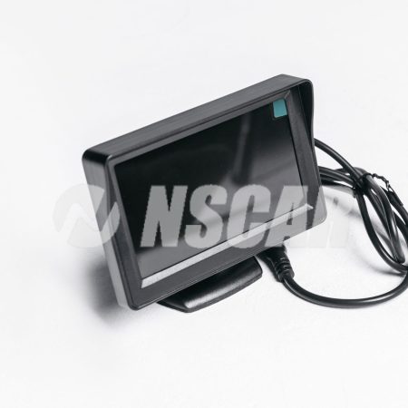 Комплект видеонаблюдения на 6 камер NSCAR 603: 4х канальный регистратор, квадратор, 6 камер, 4,3"монитор, микрофон, провода подключения
