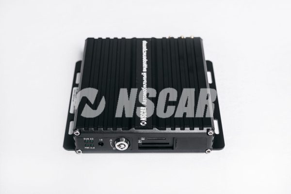Автомобильный видеорегистратор NSCAR F864 ver.06 SD 4G+GPS+WiFi (4 канала, 1080P, сертификат 969)