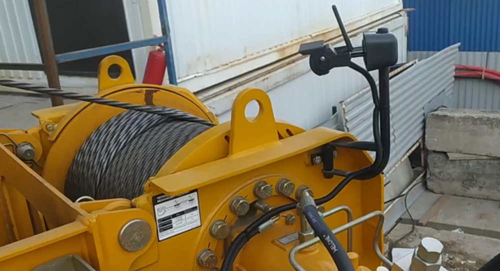 Беспроводной комплект видеонаблюдения для автокрана (2 камеры+монитор 7'') NSCAR PK201 Full HD — изображение 6