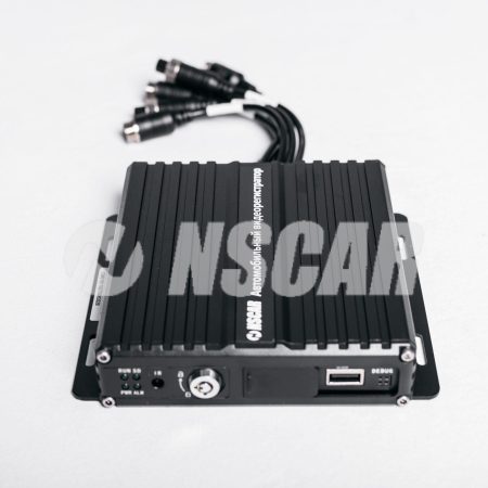 Готовый комплект для автошколы NSCAR 201 HD: 4х канальный регистратор HD, 2 камеры HD, микрофон, провода подключения