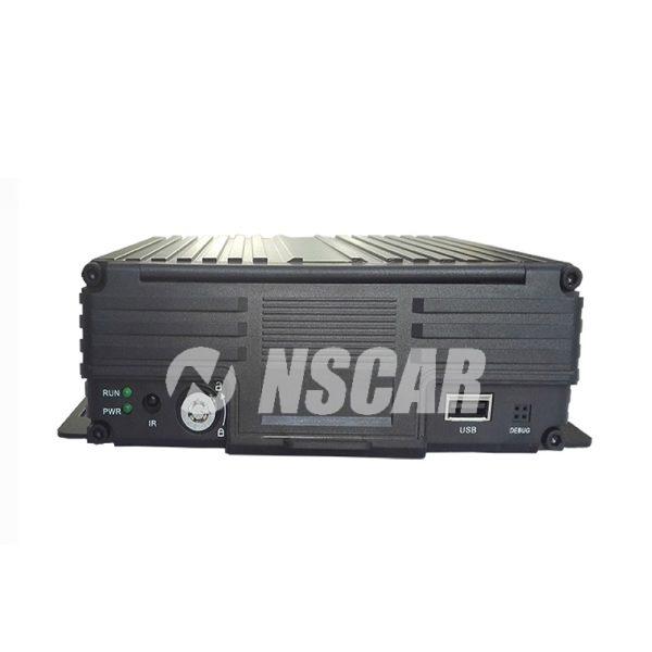 Комплект на 5 камер NSCAR 501 FullHD: 8ми канальный регистратор FullHD, 5 камер FullHD, микрофон, провода подключения