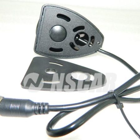 Автомобильная камера NSCAR AZ504 HD