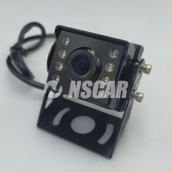 Автомобильная видеокамера NSCAR AC704