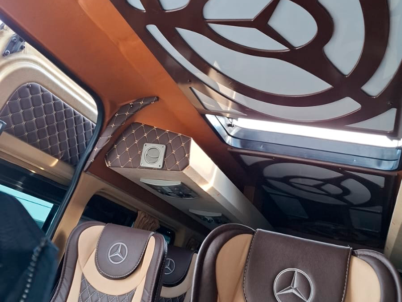 интерьер салона Mercedes Sprinter