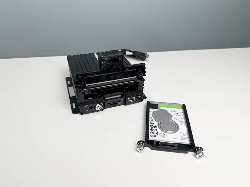 Транспортный коммерческий видеорегистратор антивандальный