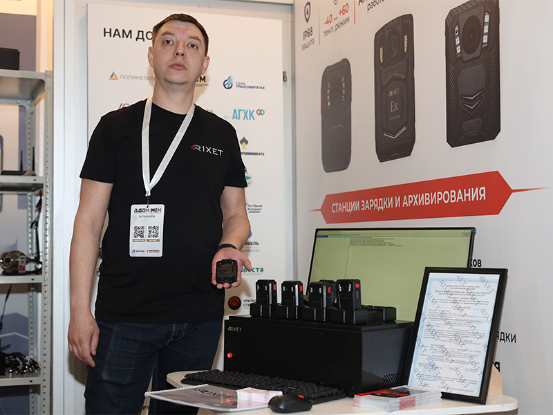 Кирилл Маслеев NSCAR/RIXET старший менеджер отдела продаж, технический специалист