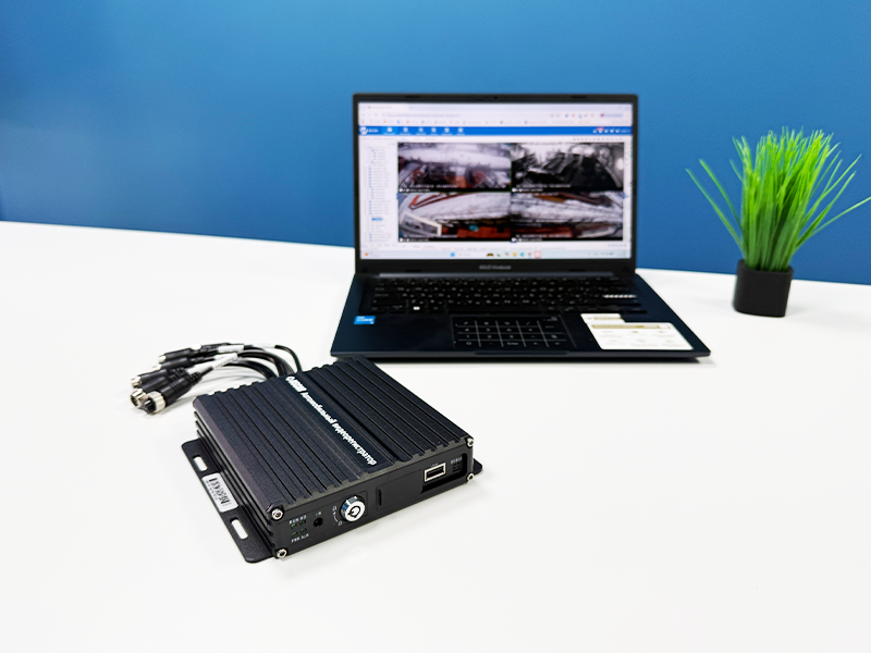 транспортный видеорегистратор NSCAR с онлайн мониторингом